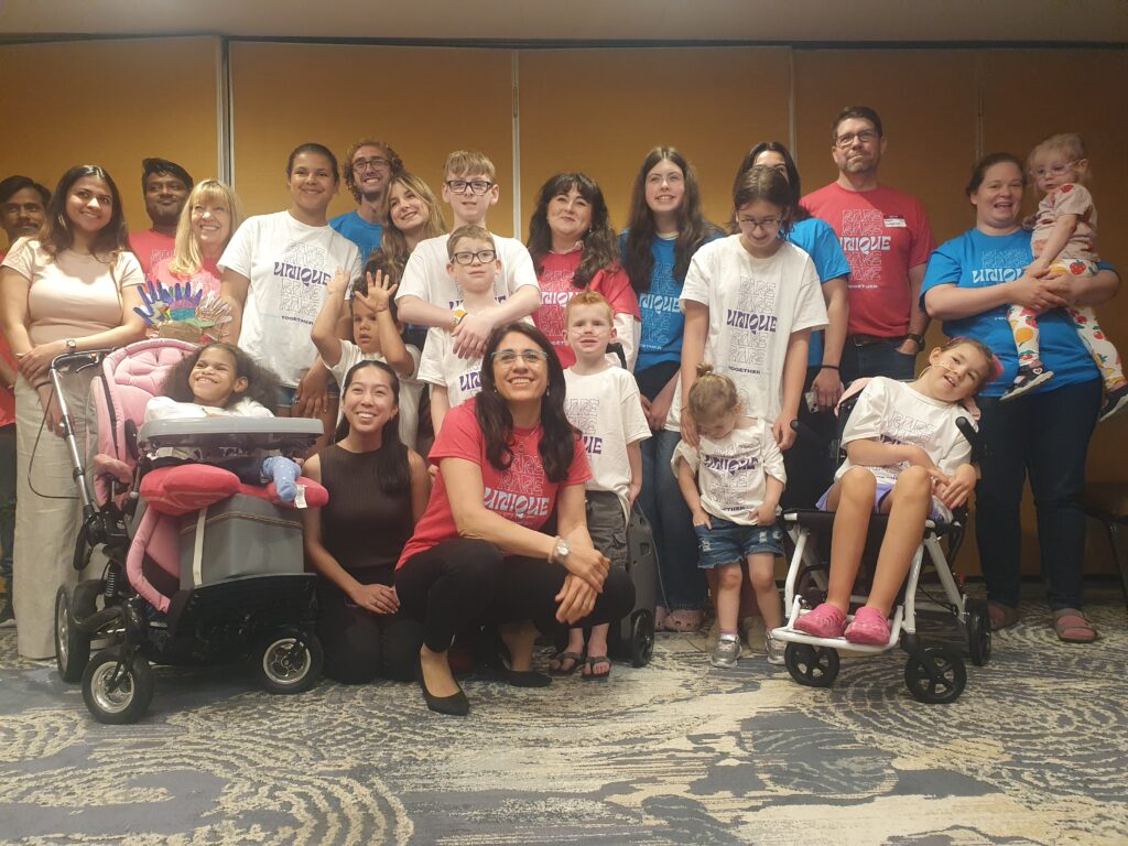 Médicos e investigadores especialistas en ACTA2 y MSMDS, en la conferencia internacional de 2025 con familias afectadas.